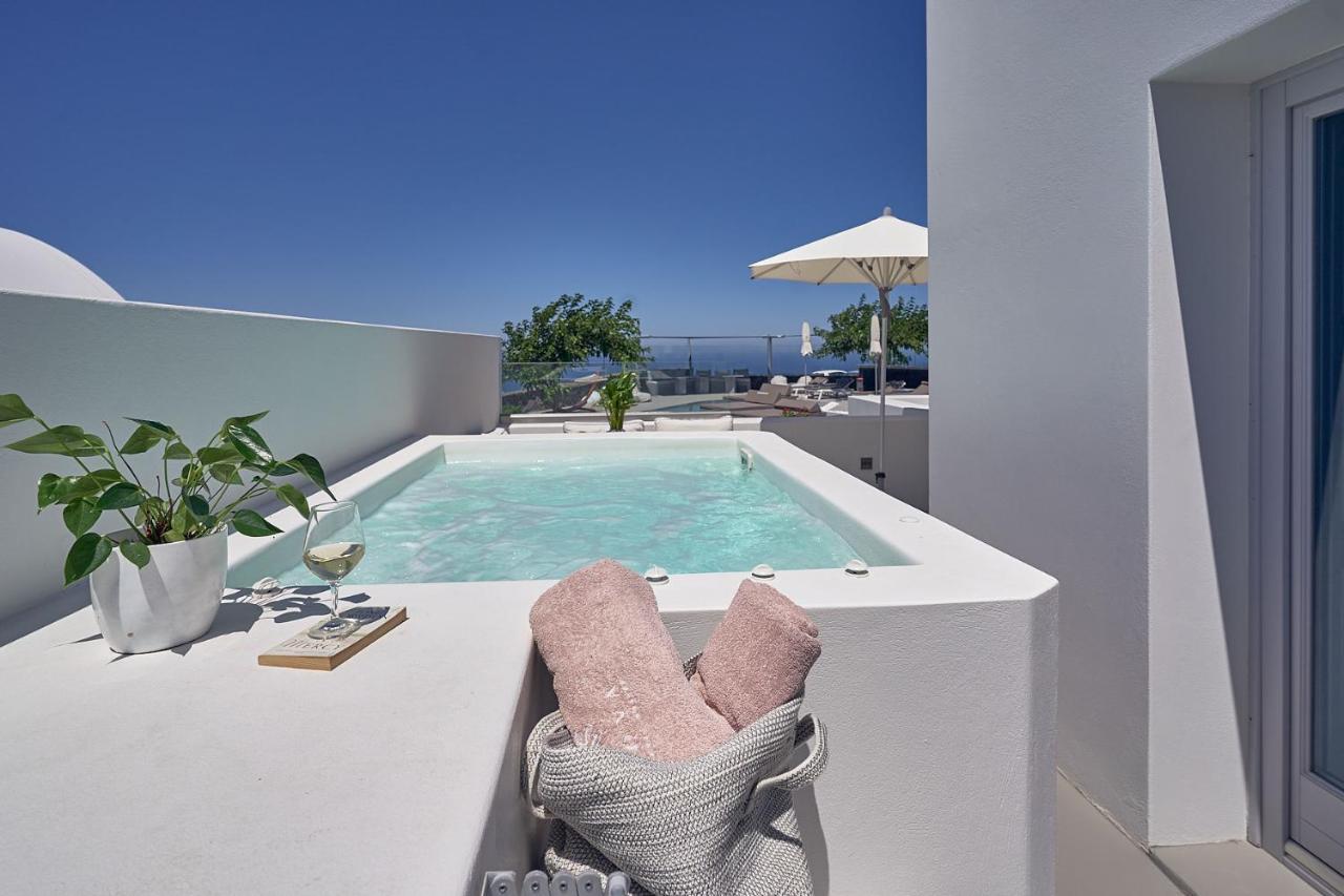 Nova Luxury Suites Pýrgos Zewnętrze zdjęcie