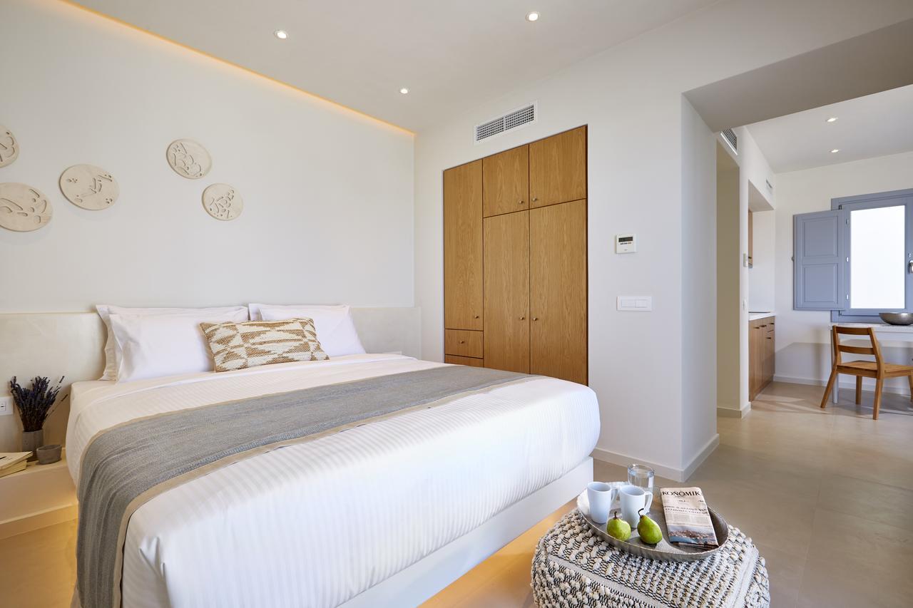 Nova Luxury Suites Pýrgos Zewnętrze zdjęcie